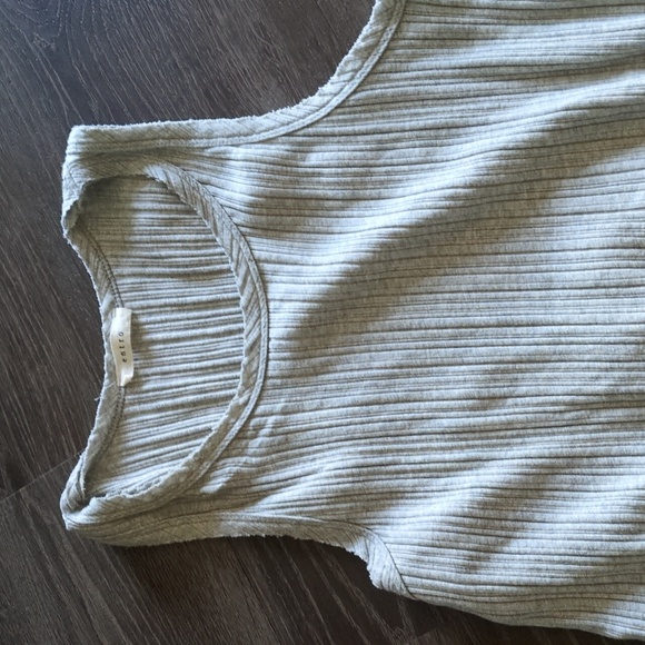 Entro Dress - Picture 3 of 5